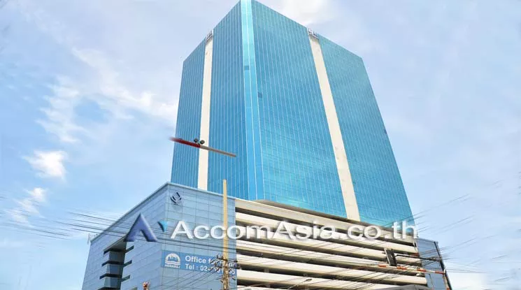  1  Office Space For Rent in Pattanakarn ,Bangkok ARL Ramkhamhaeng at UM Tower AA11810